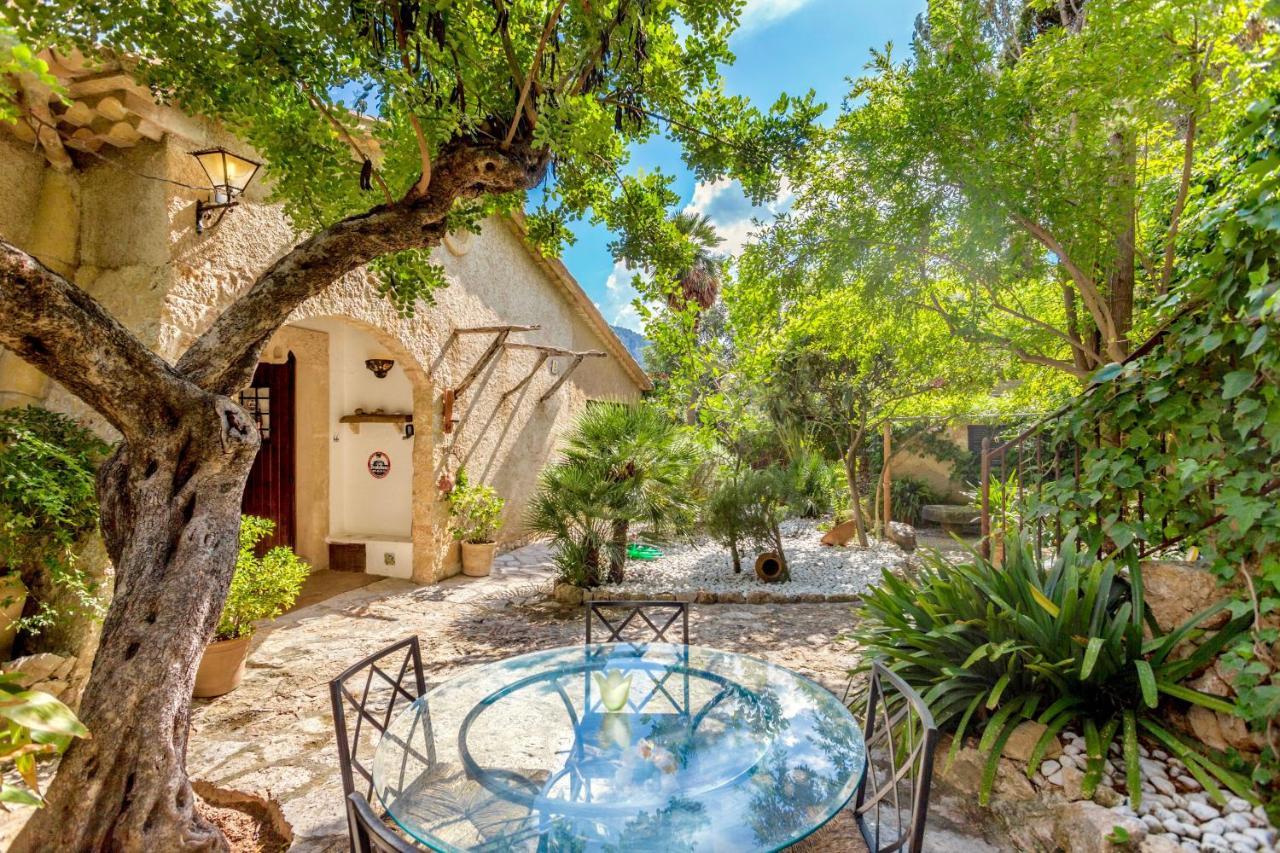 Villa Calvario By Sealand Villas Pollenca Exterior photo